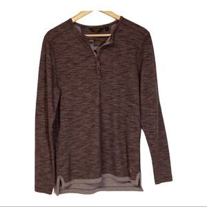 OUTPOST MAKERS Men’s small top Long sleeved Small‎